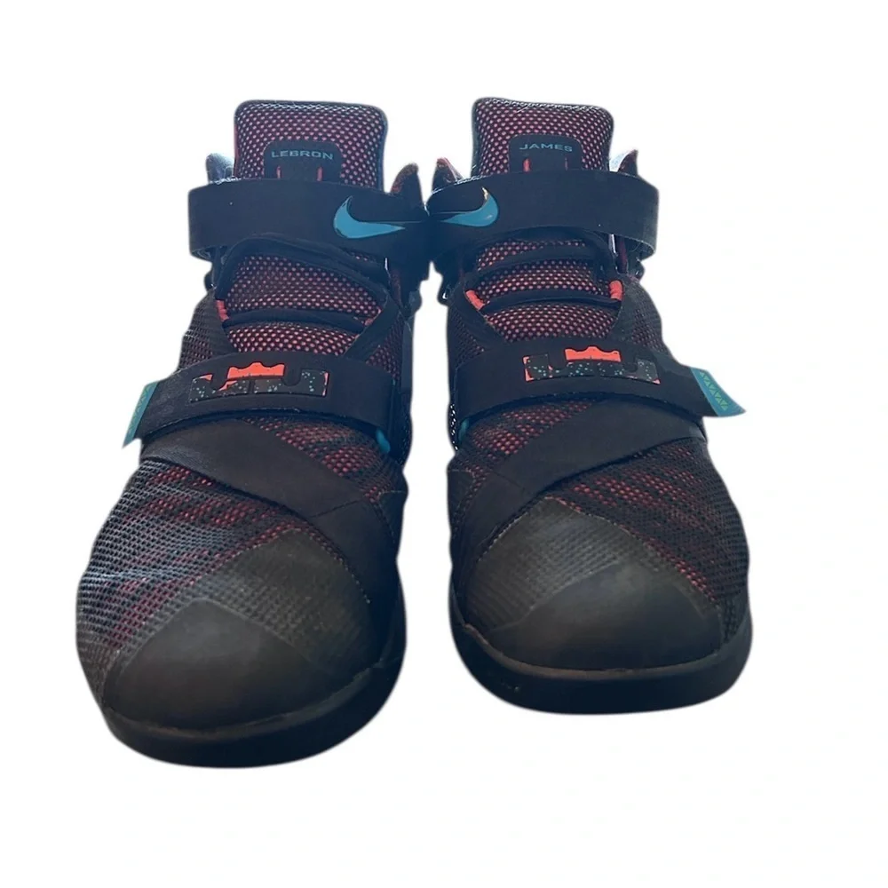 Nike LeBron Soldier 9 Shoes